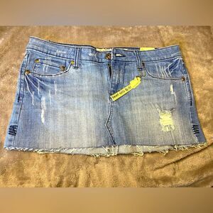 Vanilla Star denim mini skirt. Size 5